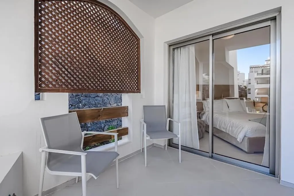 Luxury 2 Bedrooms Apartment In Palm-Mar, Tenerife スペイン