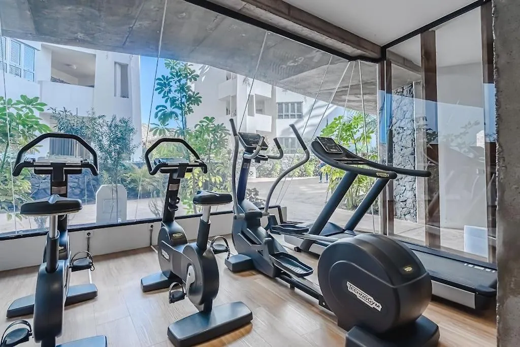 Luxury 2 Bedrooms Apartment In Palm-Mar, Tenerife 0*, パルム・マール